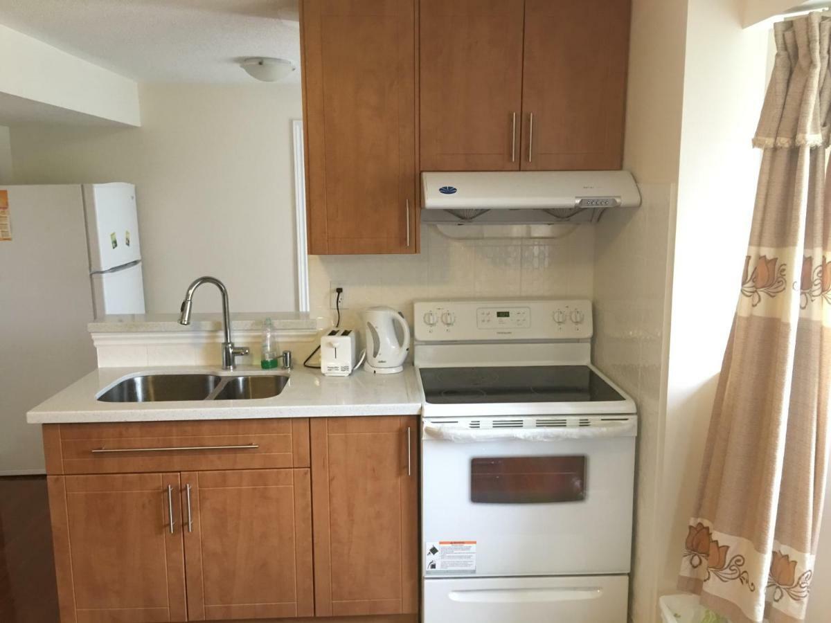 דירות אייקס Gorgeous 1Bdr Prime Kitchen מראה חיצוני תמונה